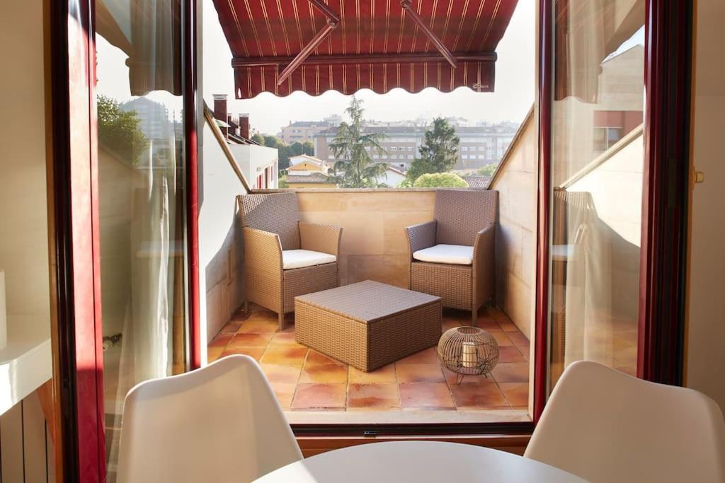 Apartamento Con Terraza A Un Paso De La Playa Gijón Extérieur photo