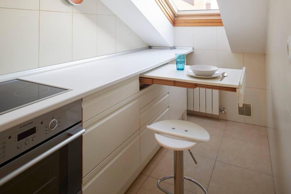 Apartamento Con Terraza A Un Paso De La Playa Gijón Extérieur photo