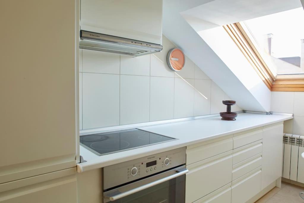 Apartamento Con Terraza A Un Paso De La Playa Gijón Extérieur photo